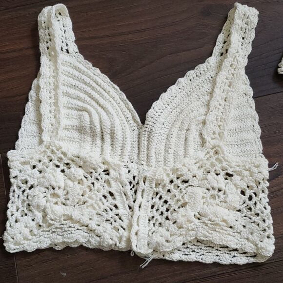 𝅺handmade knit 3 piece festival shorts and tops - Picture 4 of 5